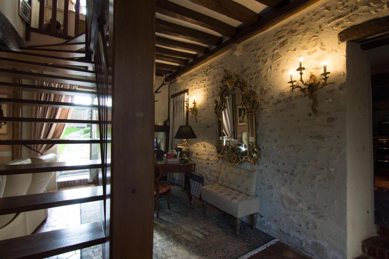 Chambres D'Hotes La Bergerie De L'Aqueduc Houx Dış mekan fotoğraf